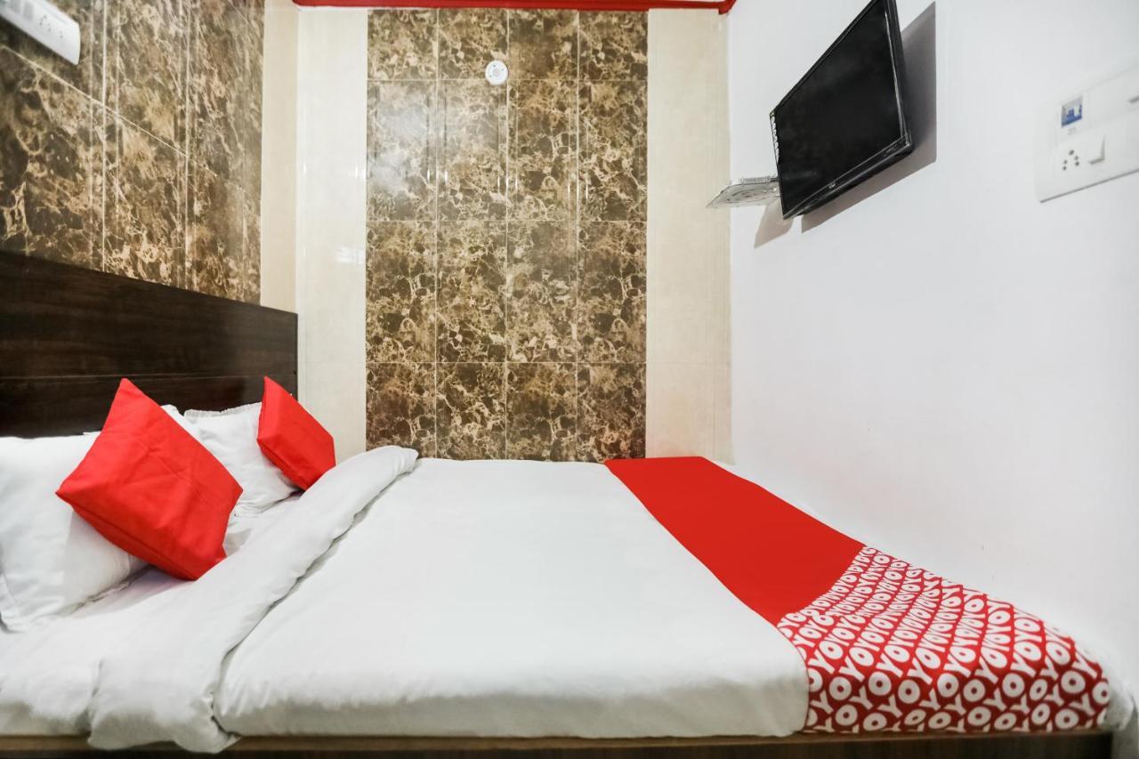 Oyo 69534 Hotel Nanda Tower Hanumāngarh Esterno foto