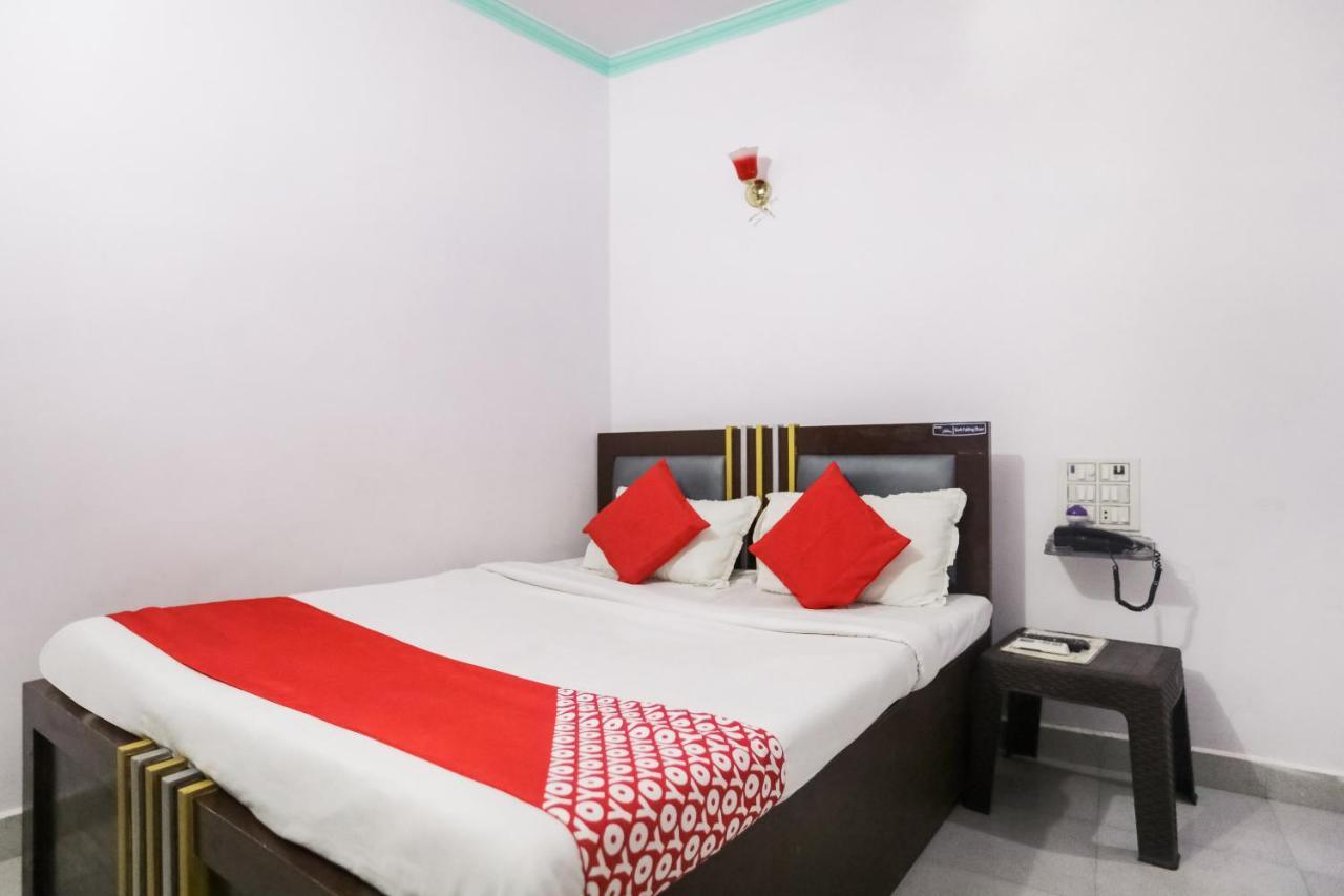 Oyo 69534 Hotel Nanda Tower Hanumāngarh Esterno foto