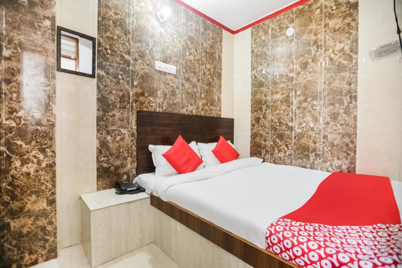 Oyo 69534 Hotel Nanda Tower Hanumāngarh Esterno foto