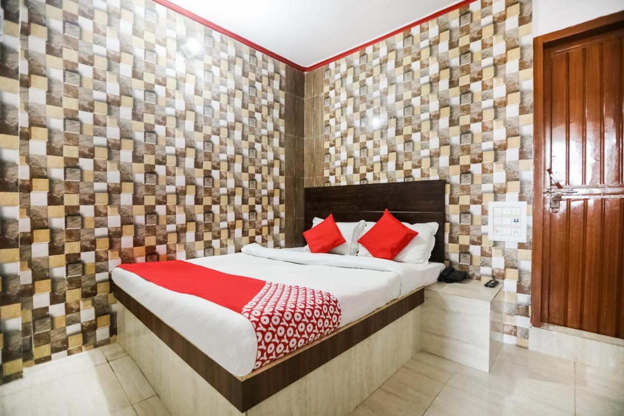 Oyo 69534 Hotel Nanda Tower Hanumāngarh Esterno foto