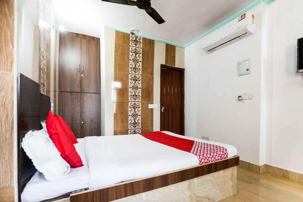 Oyo 69534 Hotel Nanda Tower Hanumāngarh Esterno foto